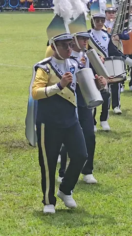 Desde Honduras para El Salvador, el Instituto Tecnológico mostraba su talento #viral #baile #band #elsalvador 