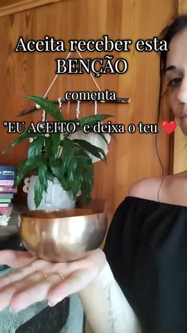 RITUAL...banhos sonoros 🙏 aceita receber estas benção?  Vai comigo beneficiar dos banhos sonoros...escuta atentamente e diz-me como te sentiste... gratidão 🙏#ritual #lua #espiritualidade #limpezaenergetica #fyp 