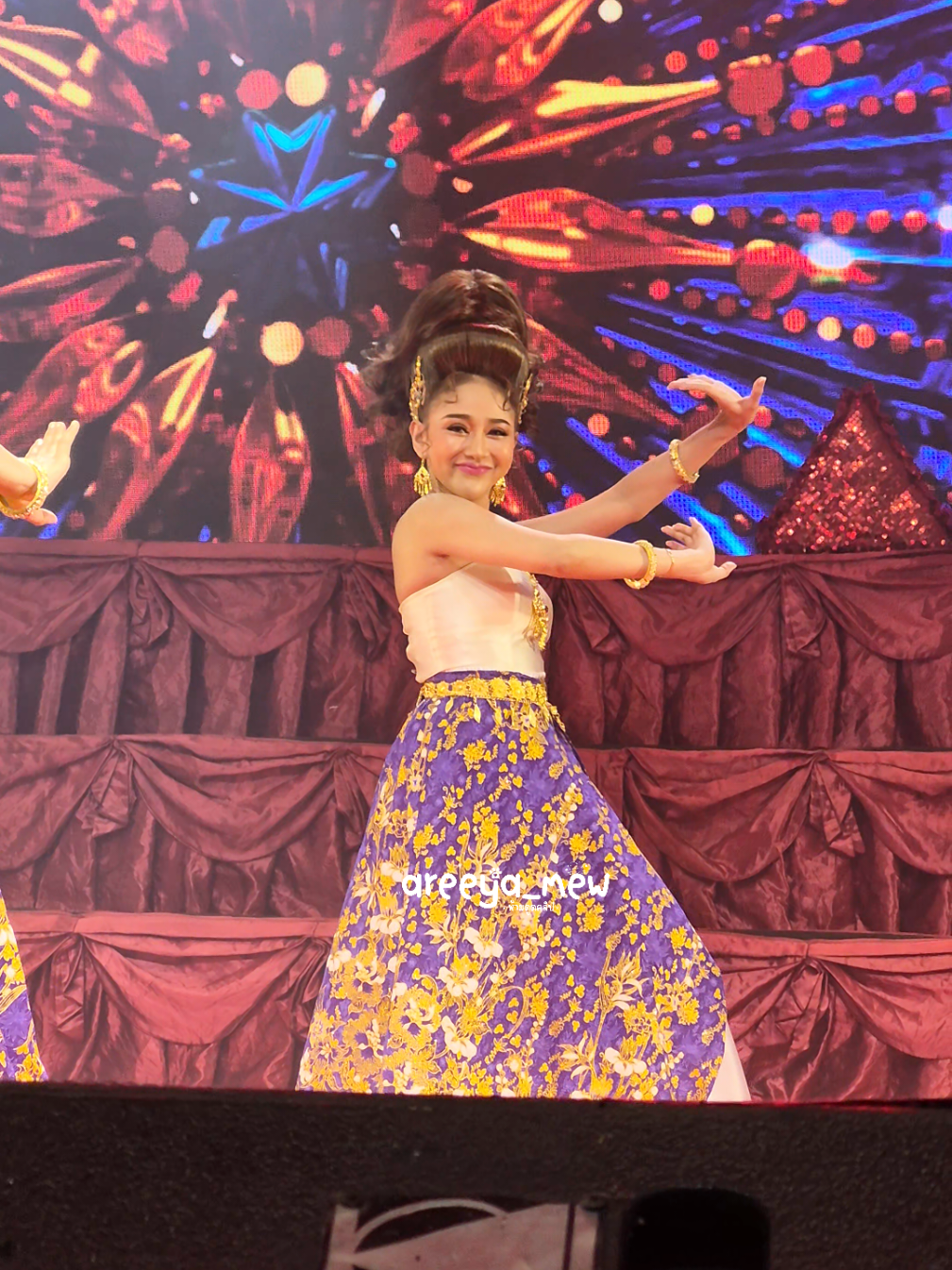 โชว์สาวปักษ์ใต้ focus พี่นุ่น #นุ่นเนตรชนก #chanoknet_n #งานไหว้ครูบ้านบารมี 