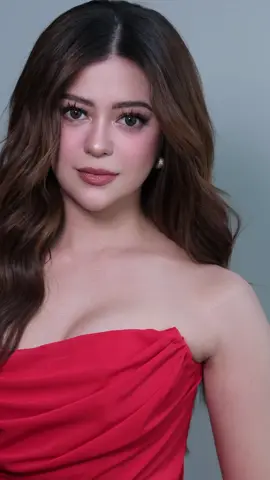 First time to do her makeup stunning #sueramirez #makeupbymariahsantos #fyp #barangayginebra #pba 
