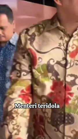 Semoga selalu sehat dan sukses dalam menjalankan tugas negara, Pak menteri  #purbayayudhisadewa #menkeuterbaik #menkeu #batikindonesia #batik