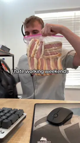 #stitch with @Seth Goblin  Seth obviously the is the Main GLADIATOR😳😳😂😂 #fyp #funny #bigback #glizzygobler 