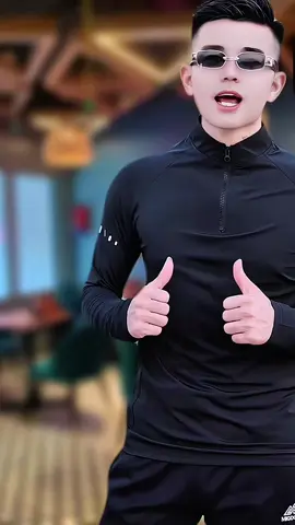 Áo thun thể thao tay dài có khoá zip#aothundaitaynam #aothungiunhiet #aothundaitay #thoitrangnam #xuhuong 