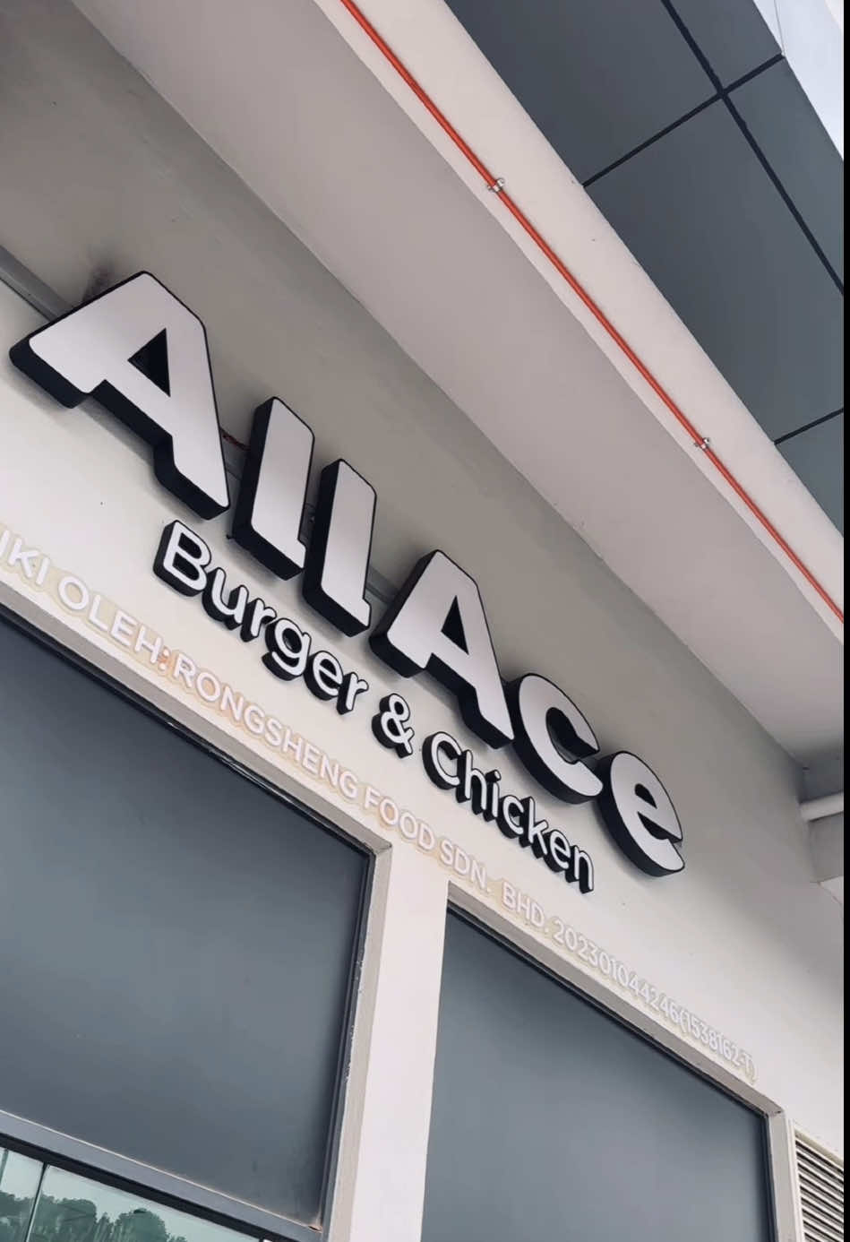 12PM | Tengok apa kiteorg jumpa dekat luar outlet tadi 😭❤️‍🩹 #prayforpalestine #freefood #AllAceEverydayAce 