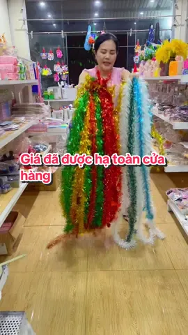 Giá dây kim tuyến Đang có mã giảm sâu #giaykimtuyen #giaykimtuyenduoichon #giaykimtuyenrrangtrinoel #giaykimtuyentrangtrile #xuhuong 