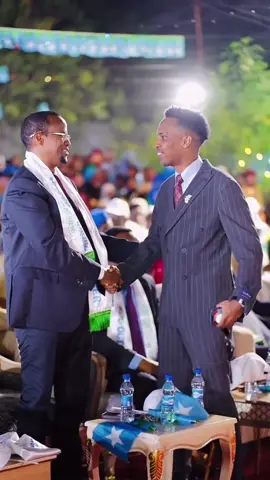 Mudane Guudlaawe🤝 #caliguudlaawe #ciyaal_xamar #hirshabelle💙🤍💚 #abgaalnimo❤️👑 @Bilaal bulshaawi @Malabo Da’ud @Maami mustalifa❤️🥷🌹 @@wiilo___hassan #CapCut 