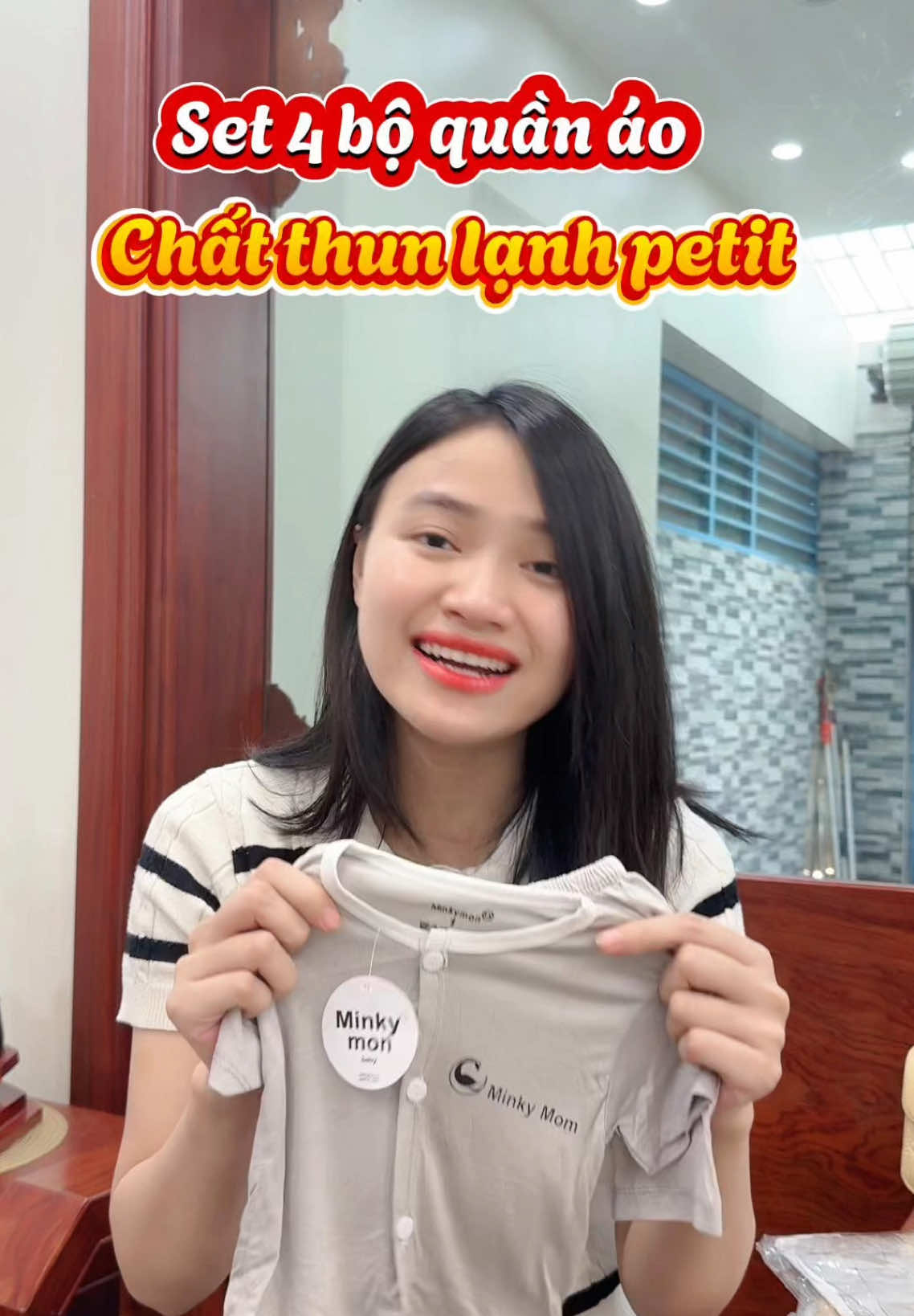 Set quần áo cho bé đây các mẹ, mẹ nào chuẩn bị đi sinh là đừng bỏ qua #quanaotreem #quanaososinh 