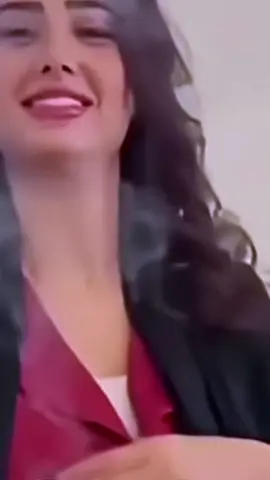 لَيتَ من شم عرفك شمَّتَين. كل شمّه مَعاها بوستين. لَيتَني حين تغمِض كل عين. أَعتَنِق غصن قدك يا هِلال. لَيتَ مَن كَلَّمك حتَّى كلام. أَو رَسولك يجيني بالسَّلام ...:#الشعب_الصيني_ماله_حل😂😂 #تريند #طاش #العراق #trend 