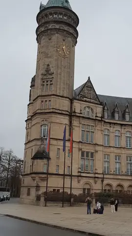 Suatu hari di Luksemburg. . . . #balekezia #keziapergipergi #luksemburg #luksemburg🇳🇱 #luksemburg🇱🇺 #luxsemburg #luxsemburg🇱🇺 #westeropa #eropabarat #triperopa #healing #wisataeropa #toureropa #wintereropa #winter #eropa #triperopa #wisata #traveling 