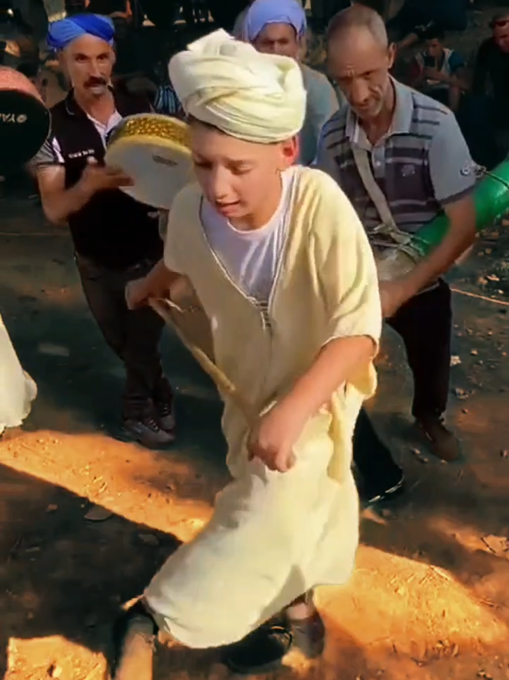 Thriller costume Alaoui algeria dance #fy #fyp #alaouialgeria #foryoupage #dance 