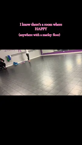 I’m only happy with the marley floors 🩷 #marleyfloors #dance #dancing #xzyabc #fyp 