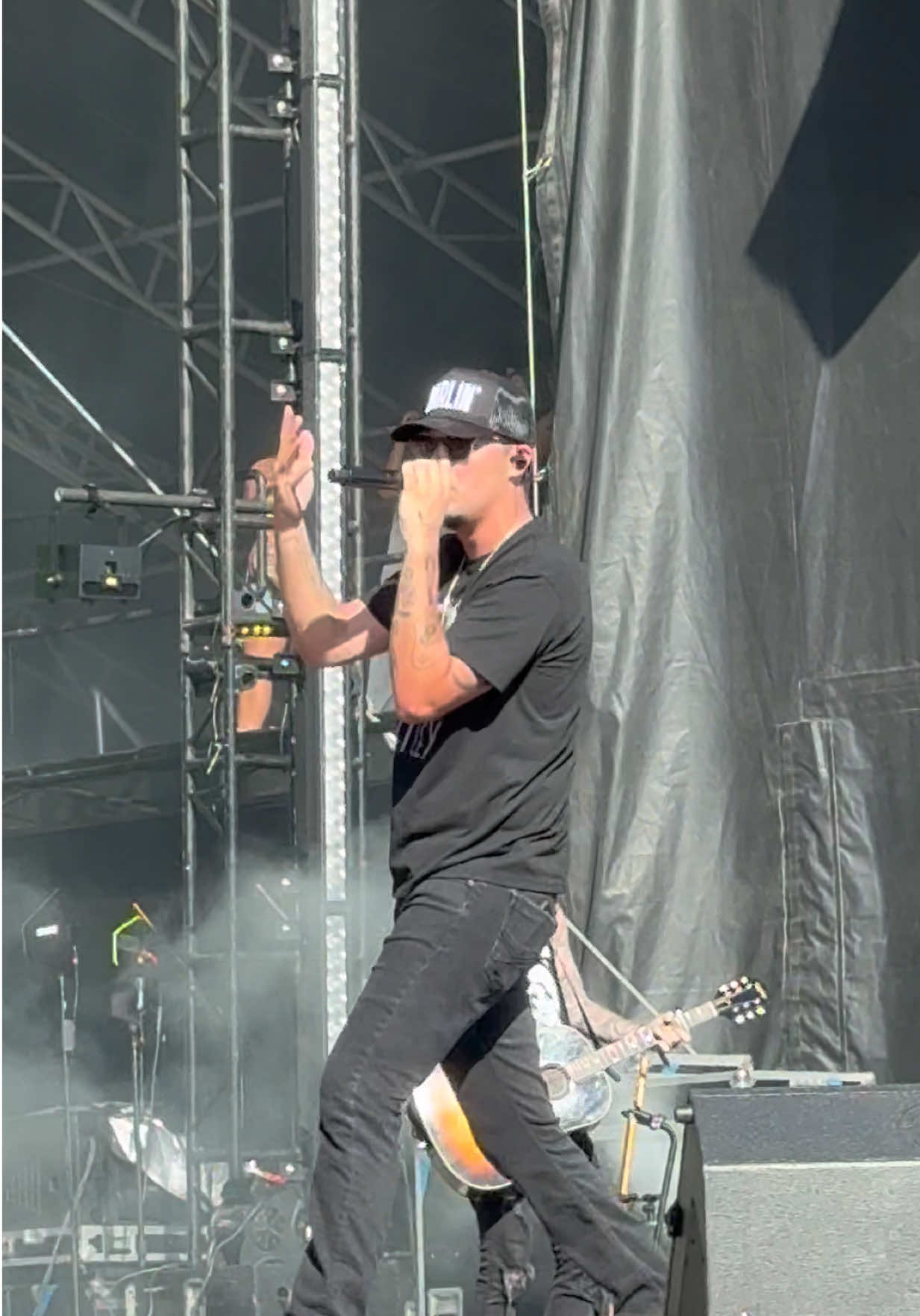 When you love the song so much, you buy the hat. Darlin 🎶 @Chase Matthew #countrycallingmusicfestival #darlin #chasematthew #newmusicfinds #fyp