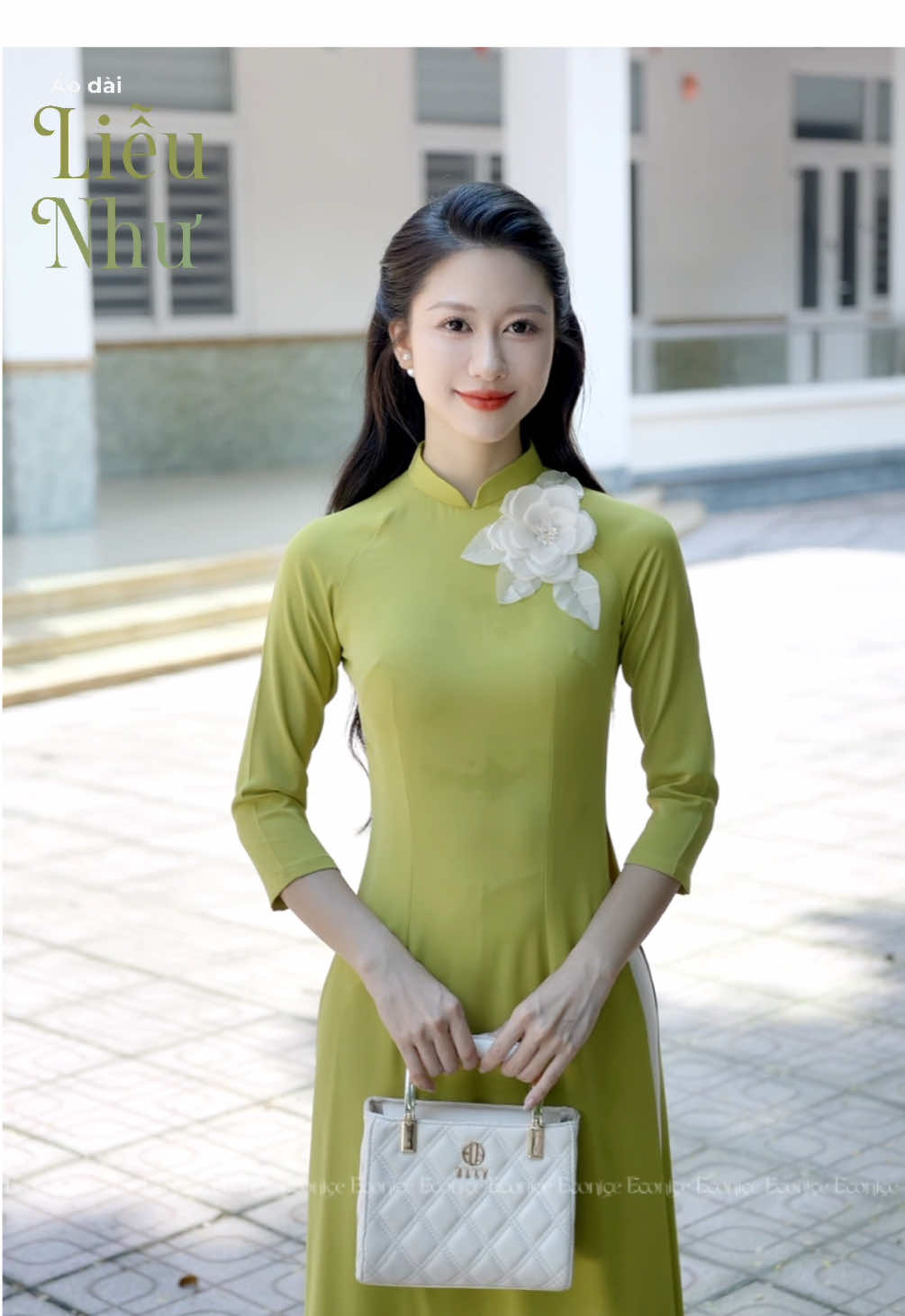 Áo dài Liễu Như - BST Thu Vọng Nguyệt #aodaitruyenthong #aodaidep #aodainu #giaovien #congchuc 