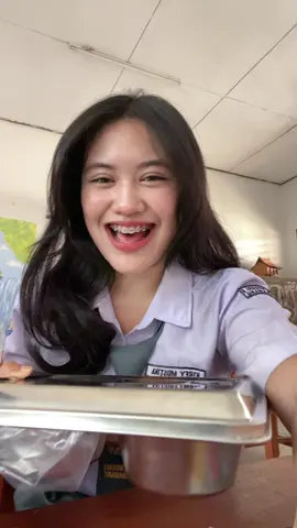 aku era sebenarnya tp makasih mbg walaupun ak nunggu km lama bgtb #fypage #fy 