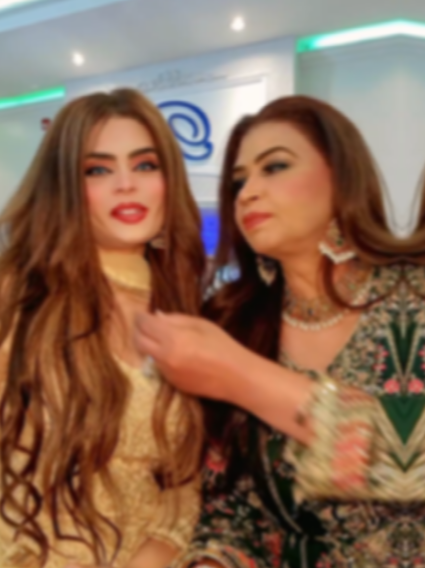 Wedding reception❤️ #fizaaalik #foryoupage #foryou #trendingvideo #everyone 