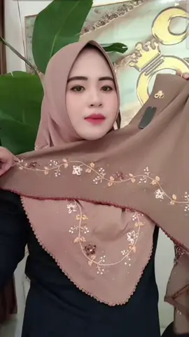 BISMILLAH  Hijab sulam cantik mewah elegant  Allahumma solli'Ala Muhammad Wa'Ala Ali Muhammad 