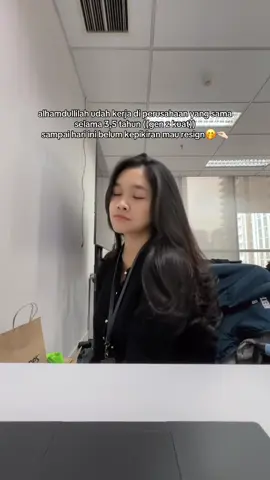 sebuah prestasi gen z ga si?😭🤏🏻 #corporatelife 