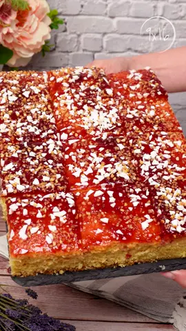 🍫🎂👩‍🍳 Prăjitură ușoară cu glazură de gem 😋✨Ceva rapid și delicios pentru zilele agitate 🍰🥄 #rețetă #prăjiturădelicioasă #rețetăsimplă #prăjiturădecasă #prăjitură #rețetăușoară