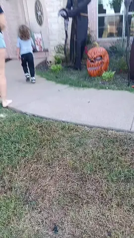 lol he got scared only for a second  🤣 #halloween #funny   #kids #fyp #prank 