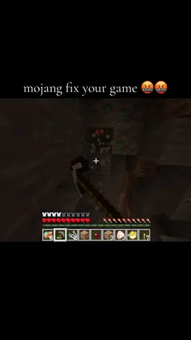 gravel fault not mine #fyp #Minecraft #viral #minecraftmemes #trending 