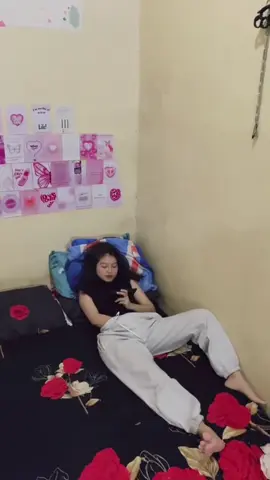 Sesakit itu ya rasanya diputusin😔