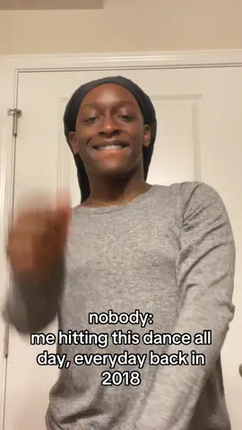 dc @Imd1nayah had bring back the roots😹😹 #2018 #feautureme #crownme #dubsmash #latenight 