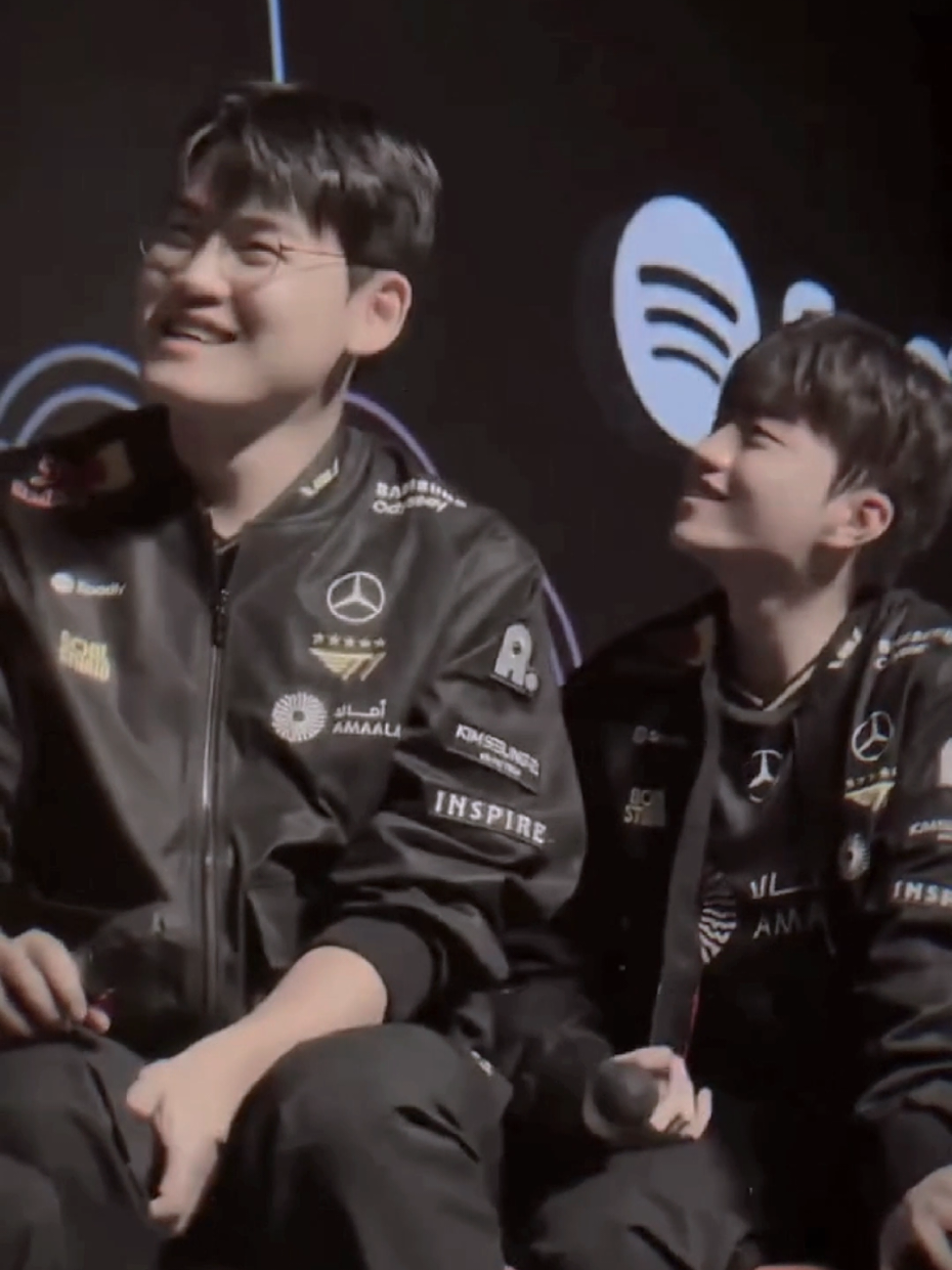 Yêu cặp Botduo này quá 💕💕💕 #guke #guria #gumayusi #keria #otp 