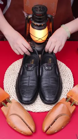 Pria tidak membutuhkan banyak sepatu; memiliki sepasang sepatu yang bergaya dan bernapas sudah cukup#sepatupria 