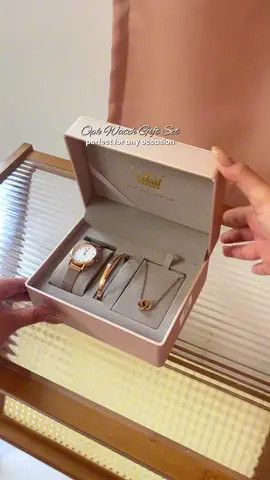 perfect gift for any occasion 🌿 #opkwatch #opkwatchforwomen #watchforwomen #giftset #giftideas 
