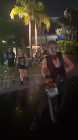 Find me his @ NEOW 🥵🥵🥵 #hhn #halloweenhorrornightsorlando #scareactor #fyp 