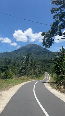 Lampung barat itu emang indah banget apalagi orang orangnya🤏🏻#lampung #lampungpride 