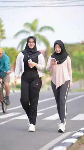 joging + lagu jawa = bakar memori🔥😭🤣 @𝐝𝐞𝐝𝐞𝐥  #foryou 