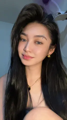fake piercing?? 