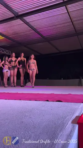 Participante N°16✨ #santiagodelestero #argentina #pasarela #fashion #desfile 
