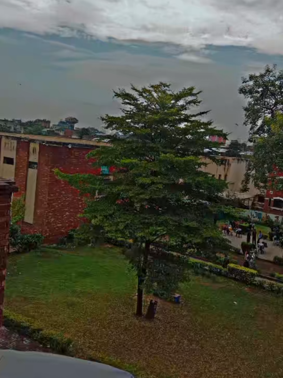 After raining a beautiful view on lower mall campus#universityofeducation #universitylife #unistudent 