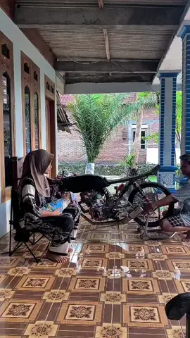 nanti aku mau jadi ayah yang tetep keren,tetep main motor,tetep reseng poll dan tetep sayang sama keluarga🫶@susiagusambarsari  #rwareborn #fyppppppppppppppppppppppp #ghopurgank🤙🏻 #herextrondol #sragen24jam 