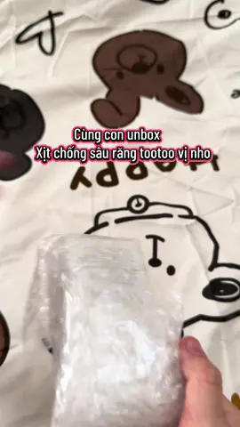 Xịt chống sâu răng tootoo vị nho nuốt được không cay làm sạch mảng bám cho bé từ 6 tháng tuổi nhà @@tootoo.vn ##tootoo##tootoocare##rangmieng##xitchongsaurang##emb