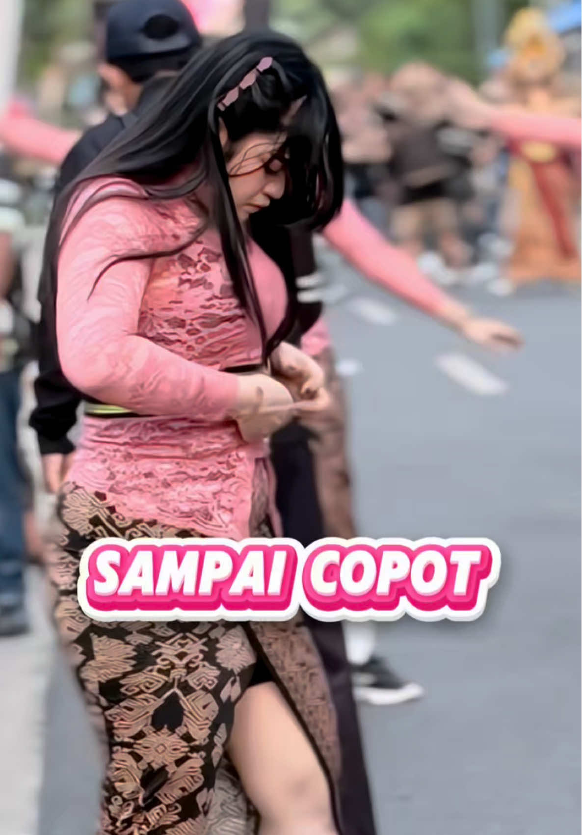 Pesona gadis kebaya 🔥#dance #karnaval #karnavalsoundsystem #fyp #fyppppppppppppppppppppppp 