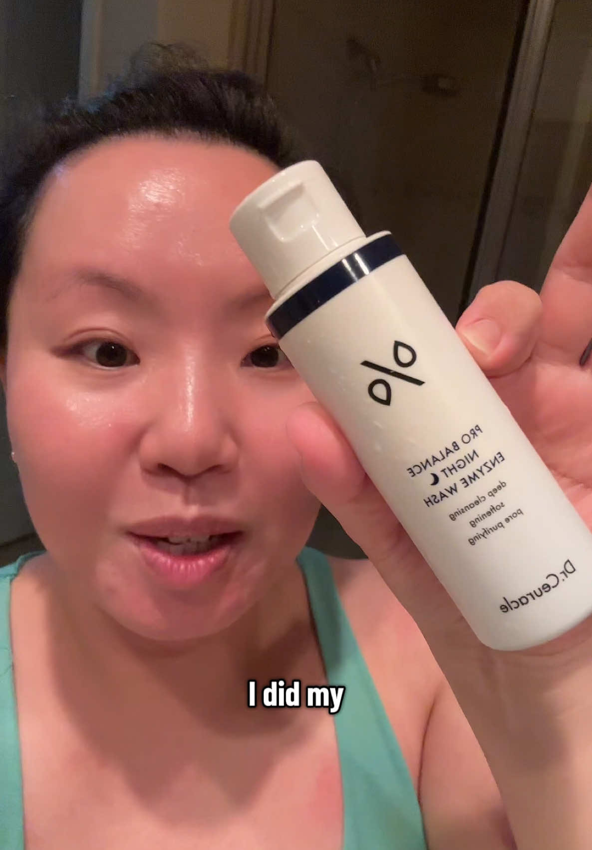 Enzyme exfoliators for the win.. especially if you have sensitive skin. Leaves my face so soft and glowy! @Dr.Ceuracle Official #drceuracle #drceuracleenzymewash #enzymeexfoliant #exfoliant #kbeauty #glassskinproducts 