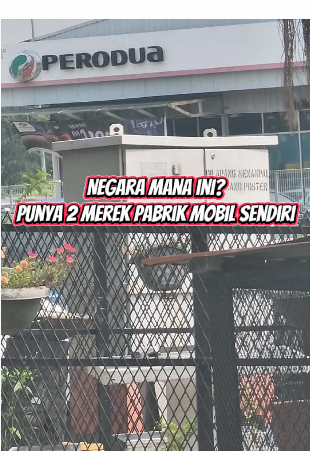 Punya 2 nama besar di industri permobilan, negara ini sukses dalam menjual dan mengembangkan mobil karya negara sendiri ke publik dan sepantauan mikin, selama berada di negara ini, lumayan banyak yang memakai merek mobil mereka senidiri, saluuutttt #perodua #proton #peroduamalaysia #malaysiaperodua #noohtravel 