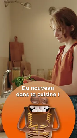 Découvrez Glouton, le bioseau de la Métro (& ses fidèles sacs kraft 😎) ♻️ Des épluchures à la viande, en passant par les coquilles d’œufs, Glouton avale tous vos biodéchets pour réduire vos ordures ménagères. Faites connaissance avec lui via notre lien en bio 👆