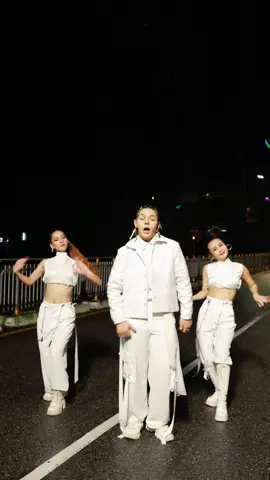 မင်္ဂလာပါဗျို့ Dance Challenge #mingalarparbyohchallenge #mingalarparbyohByVitaMin #မင်္ဂလာပါဗျို့