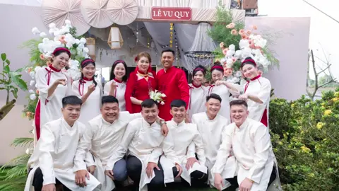 Đội này mạnh . mành nào nấy uống 🍺