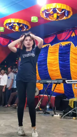 এই যে সেই ভাইরাল মিমি পুরো অস্থির একটা ডান্স দিছে সবাই দেখে তো ফিদা  #সবাই_একটু_সাপোর্ট_করবেন_প্লিজ #কপি_লিংক_করো_প্লিজ_প্লিজ #trending #foryou #tiktok 