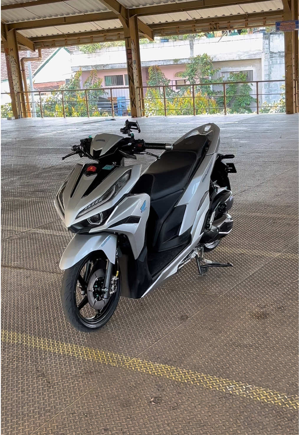 🥵 #fyp #vario #vrosskyy 