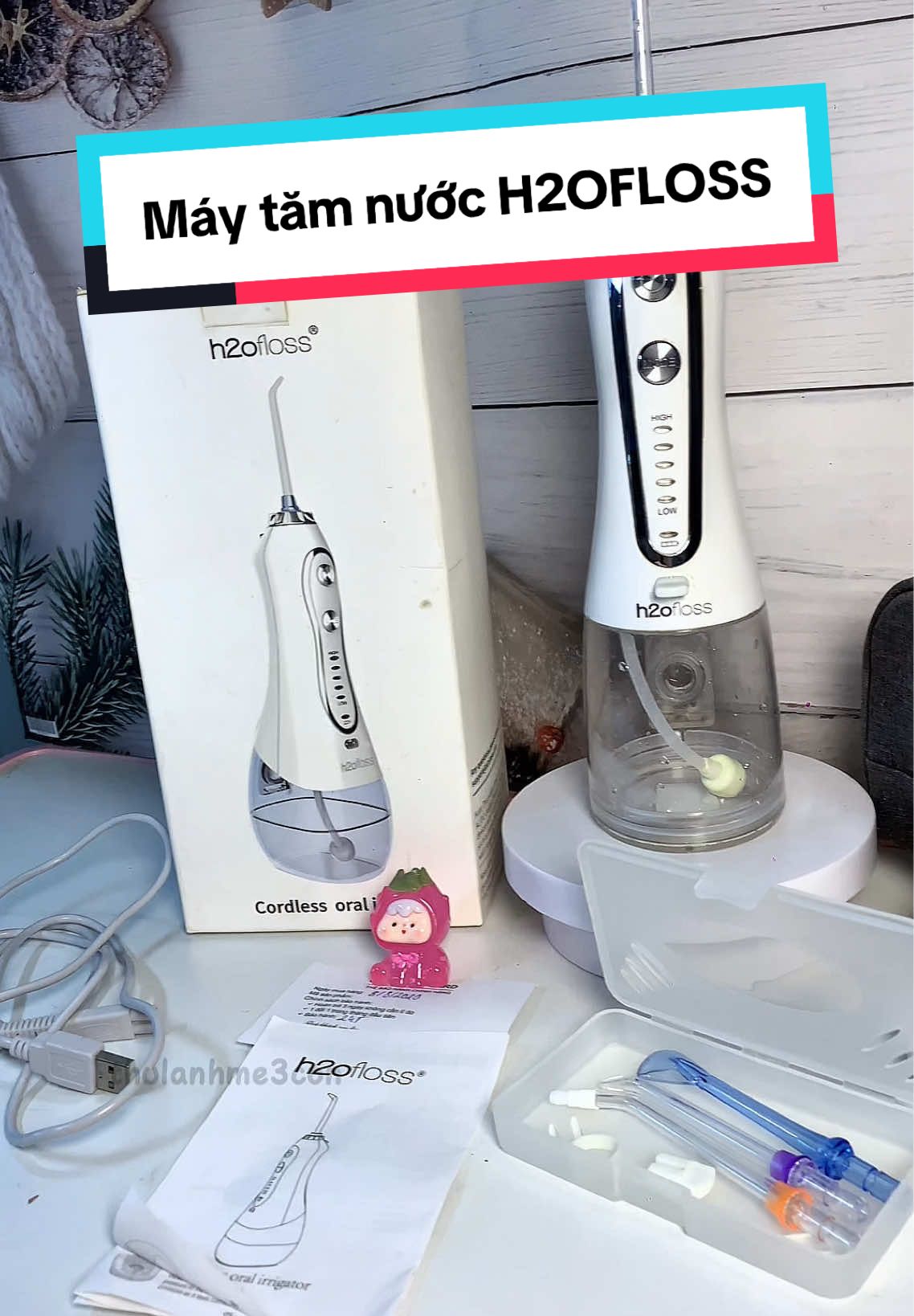 Răng tui không niềng nhưng hôm nào cũng dùng máy tăm nước đấy ạ. Nó giúp làm sạch răng loại bỏ cặn bã thức ăn,mảng bám mắc kẹt mà dùng tăm hay chỉ nha khoa cũng không lấy được giúp bảo vệ răng lợi, làm sạch và ngừa sâu răng rất tốt. #maytamnuoc #maytamnuoch2oflosshf9p #maytamnuoch2ofloss #tamnuoc #niengrang #máytămnước #thulanh_me3con 