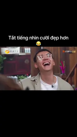 Nụ cười với tiếng k liên quan nha 😂#tranvidinh #xuhuongtiktok #vairal 