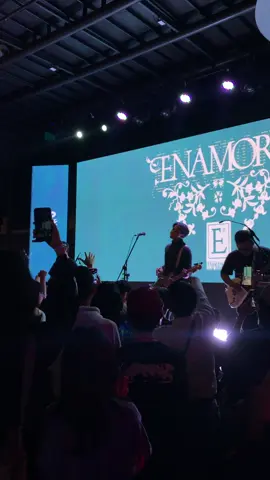 it was not easy :” #enamore #midwestemo #postrock 