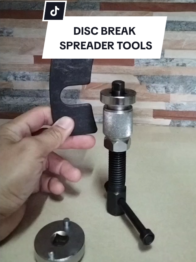 car disc pad puller Cliper piston pusher car disc break pad spreader caliper piston compressor press repair tool kit caliper piston presser caliper break press tool #presser #diytool #spreader #cartools #motortools 
