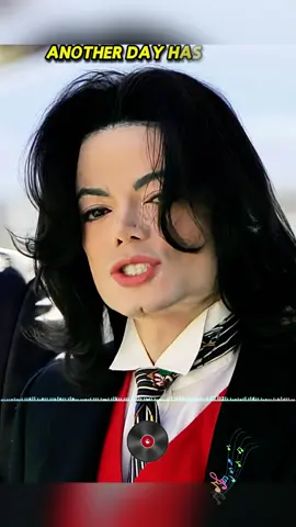 You are not alone - Michael Jackson #youarenotalone #michaeljackson #videolyrics #songlyrics #musica